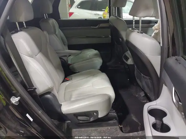 KM8R4DHE2LU120796 2020 HYUNDAI PALISADE - Image 8