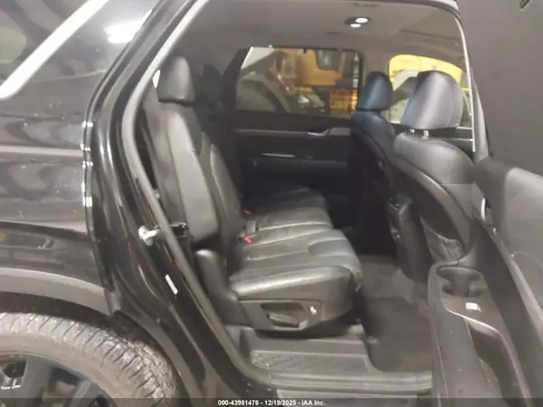 KM8R4DHE5MU184929 2021 HYUNDAI PALISADE - Image 8