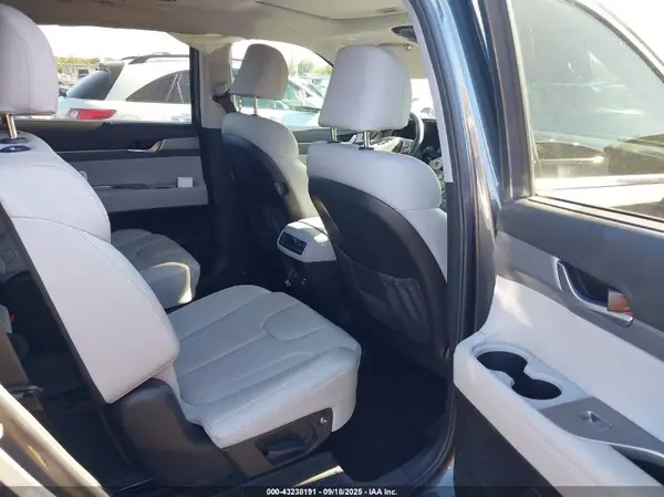 KM8R4DHE5MU242960 2021 HYUNDAI PALISADE - Image 8