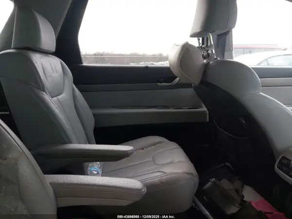 KM8R4DHE5MU293200 2021 HYUNDAI PALISADE - Image 8
