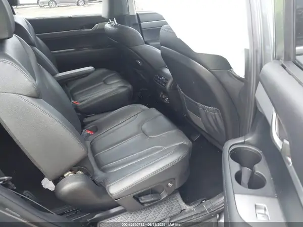 KM8R4DHE6LU096390 2020 HYUNDAI PALISADE - Image 8