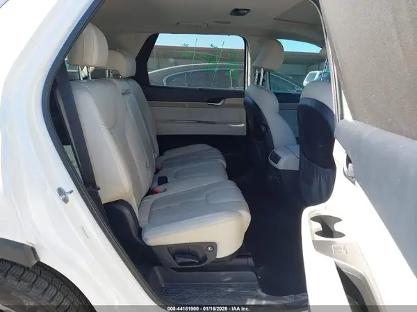 KM8R4DHE6NU421056 2022 HYUNDAI PALISADE - Image 8