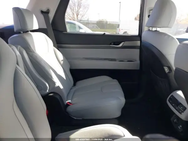 KM8R4DHE6NU473240 2022 HYUNDAI PALISADE - Image 8