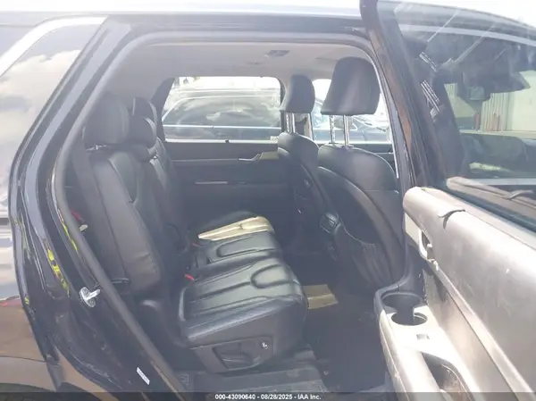 KM8R4DHE8LU089618 2020 HYUNDAI PALISADE - Image 8