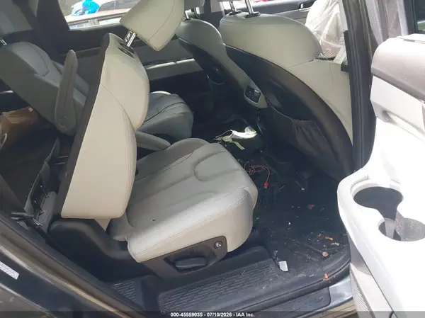 KM8R4DHE8LU104781 2020 HYUNDAI PALISADE - Image 8