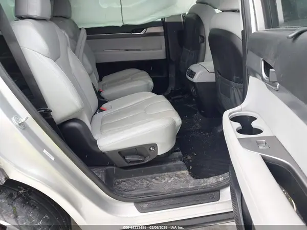 KM8R4DHE8NU364035 2022 HYUNDAI PALISADE - Image 8