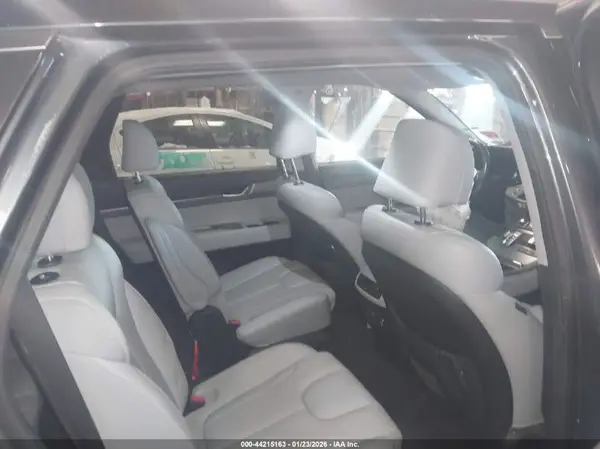KM8R4DHE9MU218922 2021 HYUNDAI PALISADE - Image 8