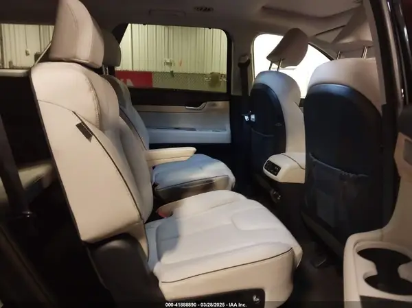 KM8R54GE3SU830660 2025 HYUNDAI PALISADE - Image 8