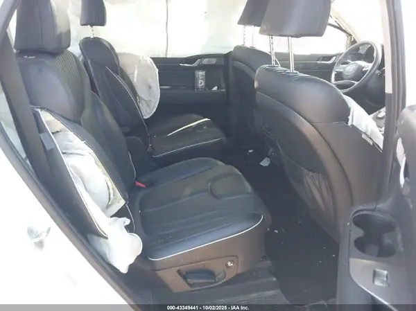 KM8R5DGEXPU505012 2023 HYUNDAI PALISADE - Image 8