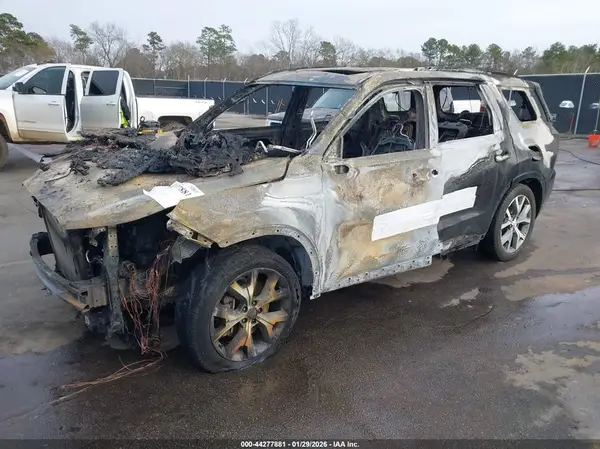 KM8R5DHE0MU307162 2021 HYUNDAI PALISADE - Image 2