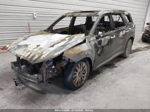 KM8R5DHE6LU033979 2020 HYUNDAI PALISADE - Image 2