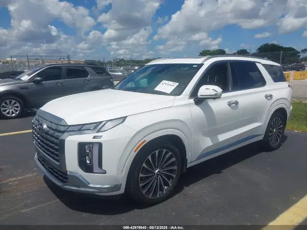 KM8R74GE0PU581123 2023 HYUNDAI PALISADE - Image 2