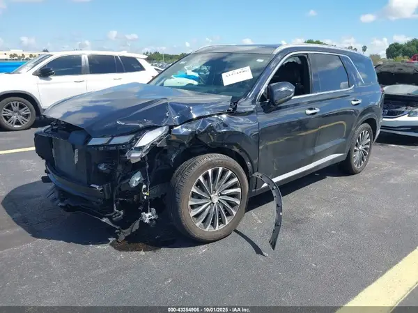 KM8R74GE5PU500844 2023 HYUNDAI PALISADE - Image 2