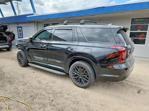 KM8R74GE9PU581167 2023 HYUNDAI PALISADE - Image 2
