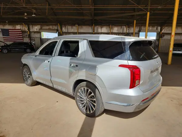 KM8R74GEXPU512102 2023 HYUNDAI PALISADE - Image 2