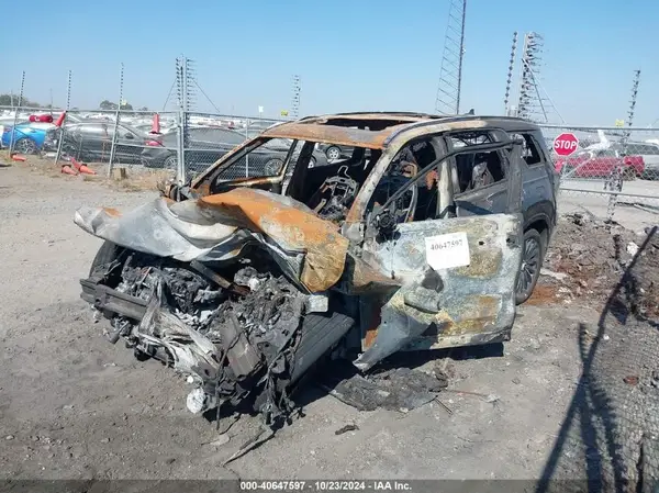 KM8R74GEXPU565074 2023 HYUNDAI PALISADE - Image 2