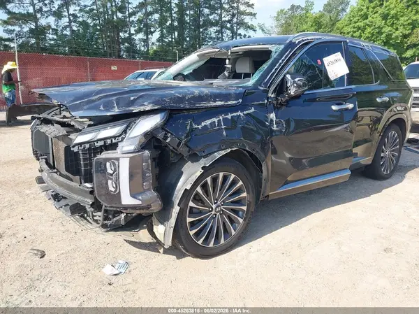 KM8R74GEXPU570260 2023 HYUNDAI PALISADE - Image 2
