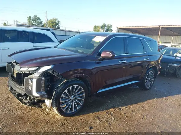 KM8R74GEXPU642705 2023 HYUNDAI PALISADE - Image 2