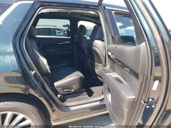 KM8R74GEXRU757629 2024 HYUNDAI PALISADE - Image 8