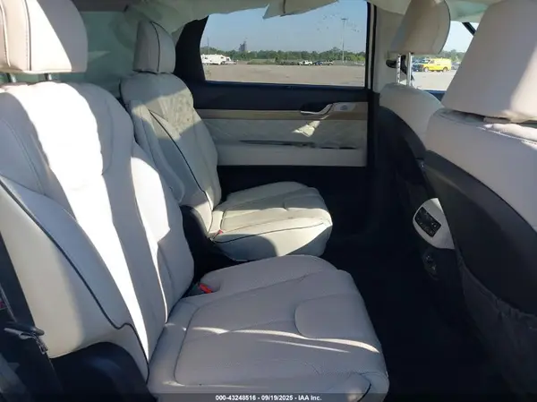 KM8R74HE0NU401635 2022 HYUNDAI PALISADE - Image 8
