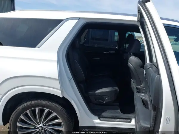 KM8R7DGE6PU512386 2023 HYUNDAI PALISADE - Image 8