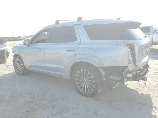 KM8R7DGEXPU583915 2023 HYUNDAI PALISADE - Image 2