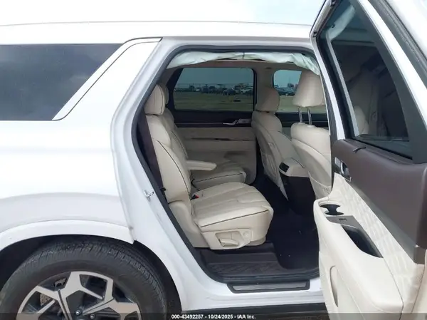 KM8R7DHE3MU201377 2021 HYUNDAI PALISADE - Image 8