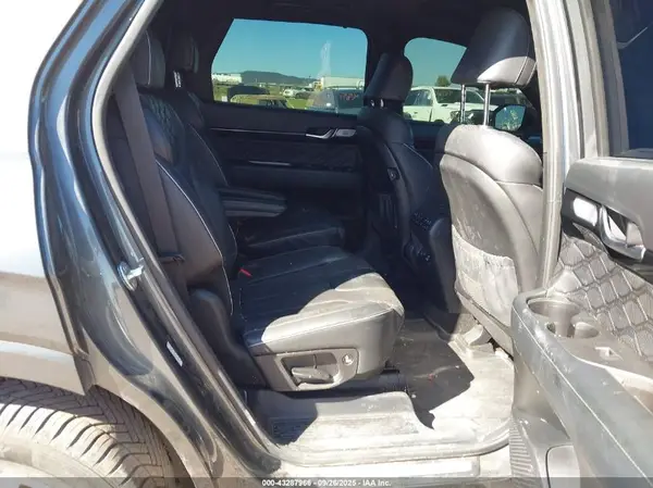 KM8R7DHE6MU246801 2021 HYUNDAI PALISADE - Image 8