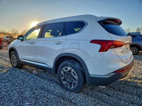 KM8S2DA1XMU008831 2021 HYUNDAI SANTA FE - Image 2