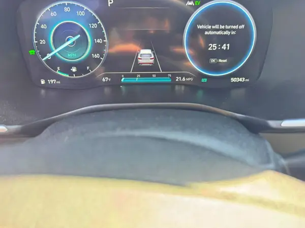 KM8S3DA10MU011900 2021 HYUNDAI SANTA FE - Image 8