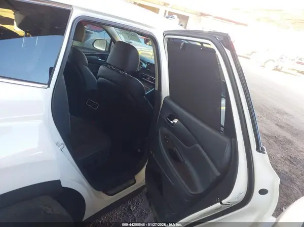 KM8S5DA13NU035281 2022 HYUNDAI SANTA FE - Image 8