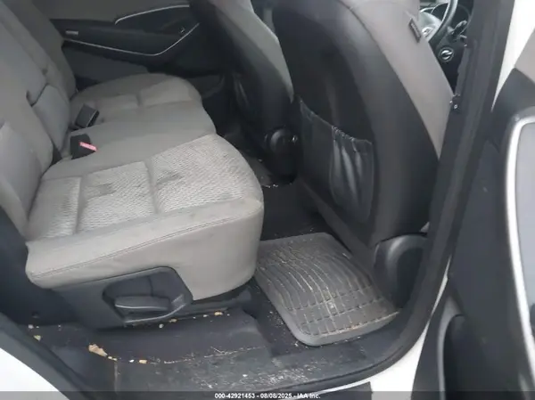 KM8SM4HF0GU134132 2016 HYUNDAI SANTA FE - Image 8