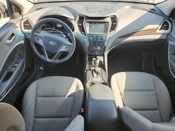 KM8SM4HF0HU166922 2017 HYUNDAI SANTA FE - Image 8