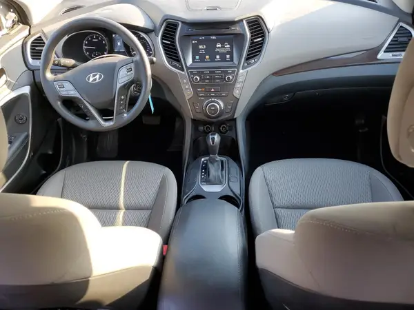 KM8SM4HF0HU182571 2017 HYUNDAI SANTA FE - Image 8