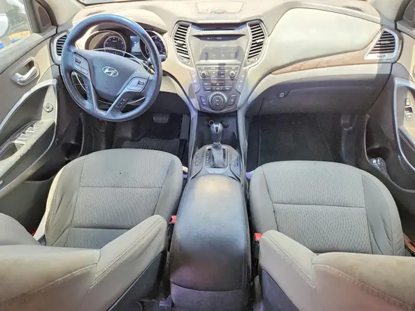 KM8SM4HF0HU205265 2017 HYUNDAI SANTA FE - Image 8