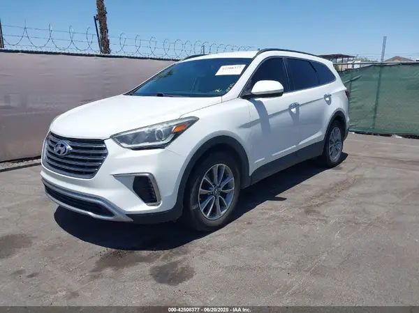 KM8SM4HF0JU258408 2018 HYUNDAI SANTA FE - Image 2