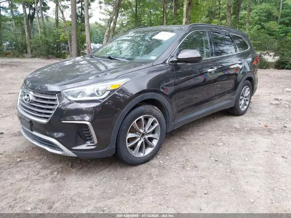KM8SM4HF0KU304157 2019 HYUNDAI SANTA FE - Image 2