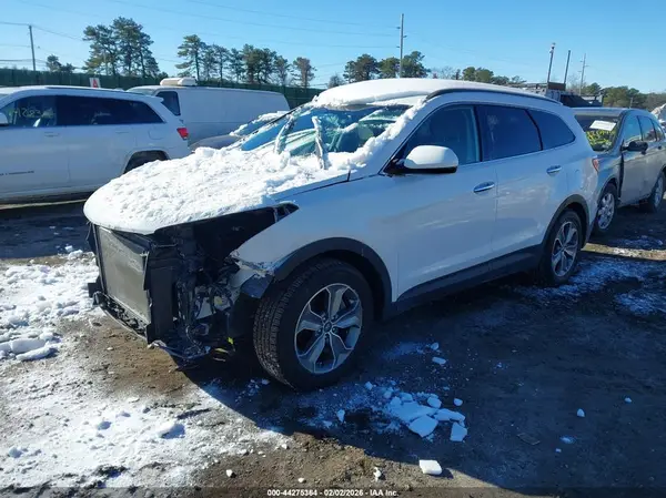 KM8SM4HF1GU154258 2016 HYUNDAI SANTA FE - Image 2