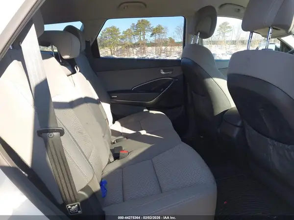 KM8SM4HF1GU154258 2016 HYUNDAI SANTA FE - Image 8