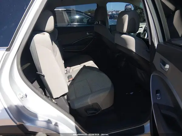 KM8SM4HF1GU161744 2016 HYUNDAI SANTA FE - Image 8
