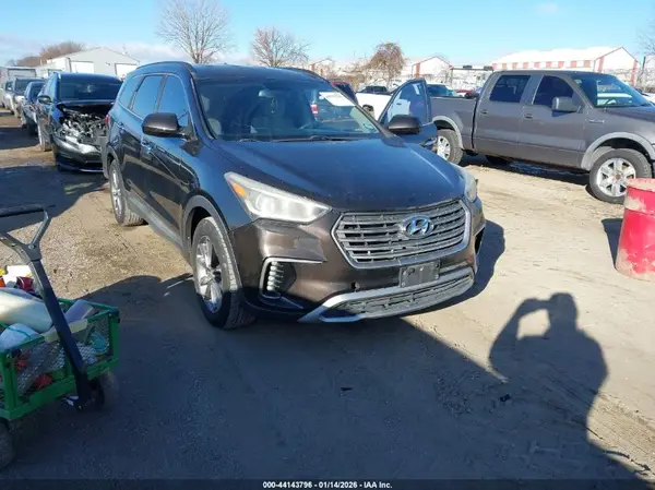 KM8SM4HF1HU179419 2017 HYUNDAI SANTA FE - Image 1