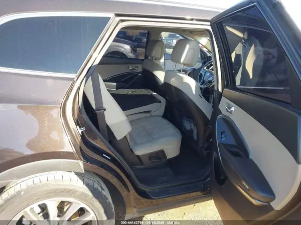 KM8SM4HF1HU179419 2017 HYUNDAI SANTA FE - Image 8