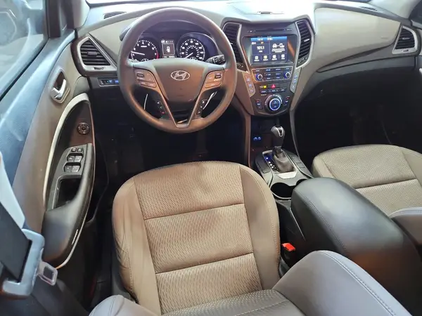 KM8SM4HF1HU184684 2017 HYUNDAI SANTA FE - Image 8
