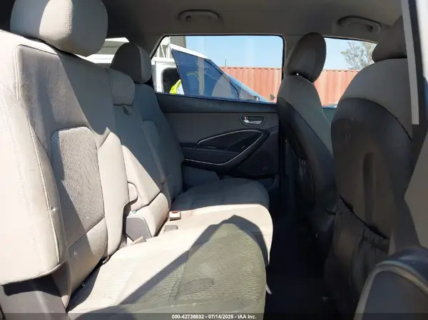 KM8SM4HF1HU220244 2017 HYUNDAI SANTA FE - Image 8