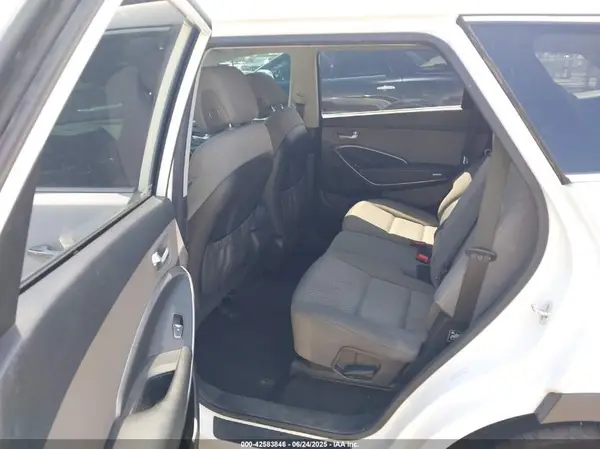 KM8SM4HF1HU223810 2017 HYUNDAI SANTA FE - Image 8