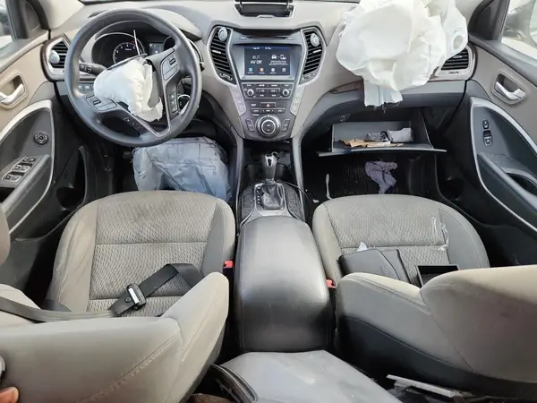 KM8SM4HF1HU232006 2017 HYUNDAI SANTA FE - Image 8