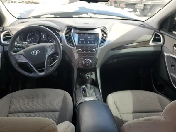 KM8SM4HF1HU234712 2017 HYUNDAI SANTA FE - Image 8