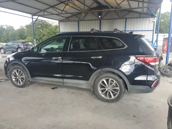 KM8SM4HF1HU236878 2017 HYUNDAI SANTA FE - Image 2