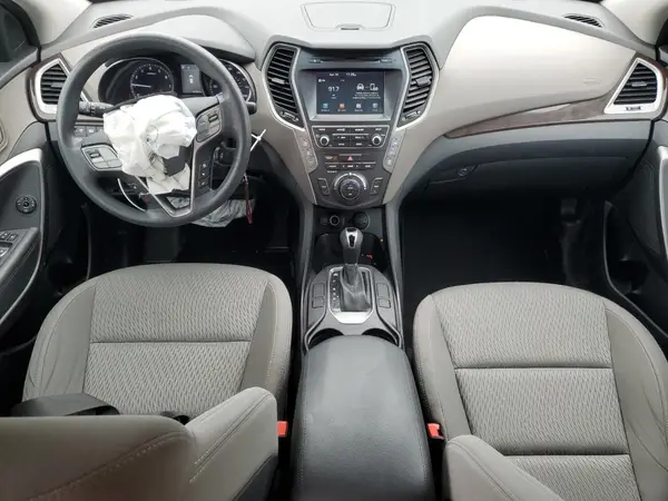 KM8SM4HF1HU236914 2017 HYUNDAI SANTA FE - Image 8