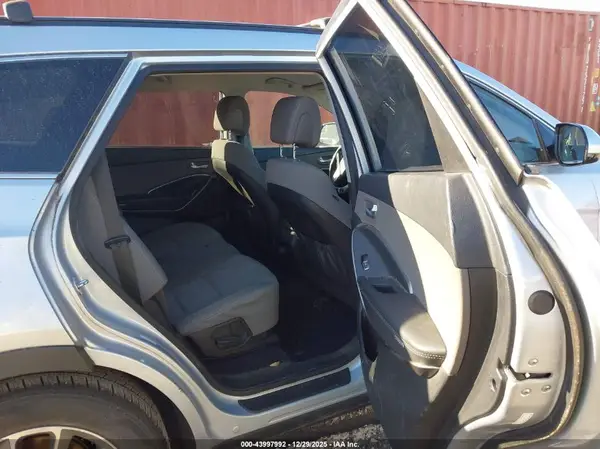 KM8SM4HF1HU247458 2017 HYUNDAI SANTA FE - Image 8